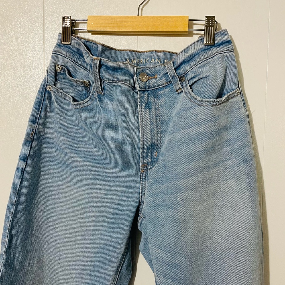 American Eagle Super High Rise Straight Leg Denim